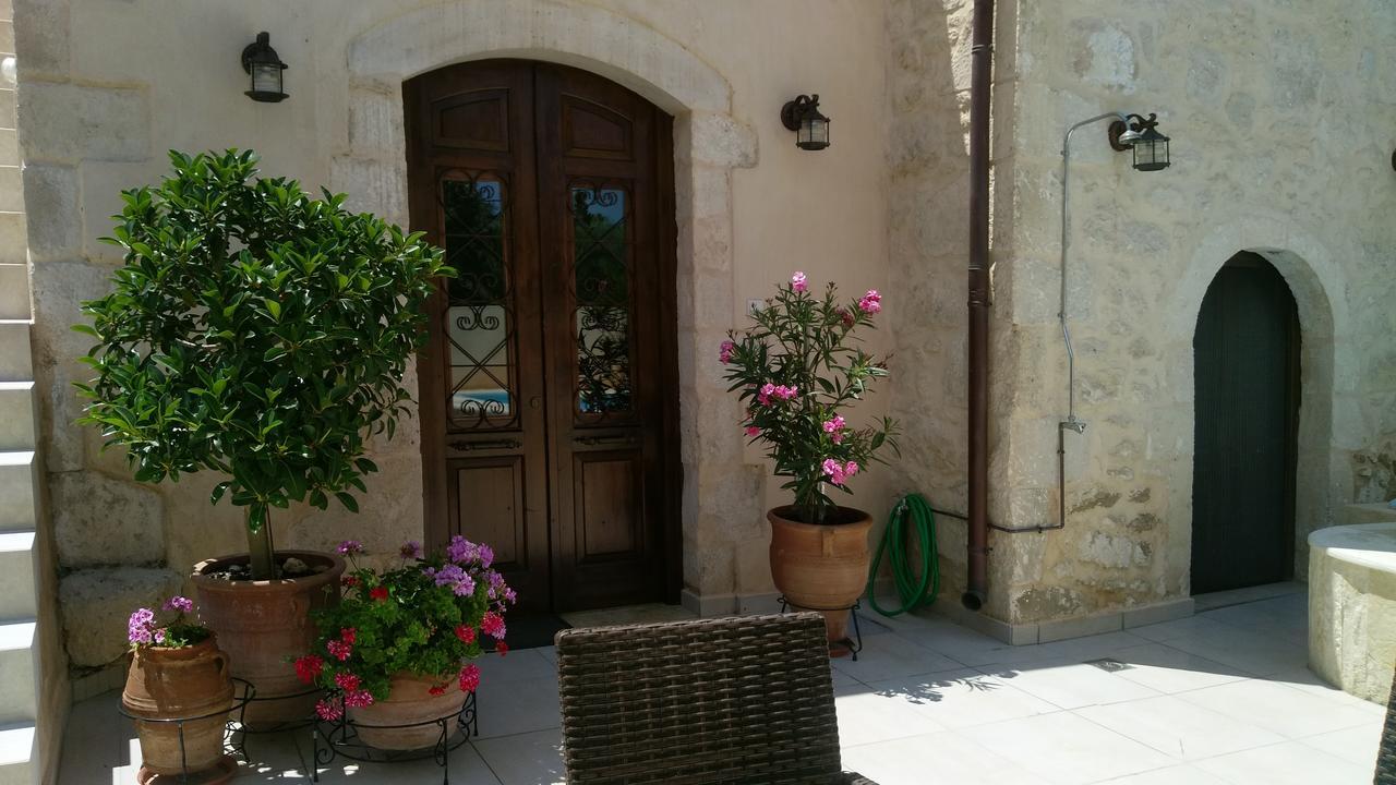 Villa Zefi Elefterna Exterior photo